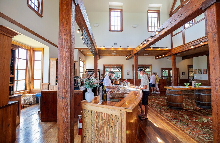 More Photos Of 8400 Old Church Rd, New Kent Winery Vineyard For Sale