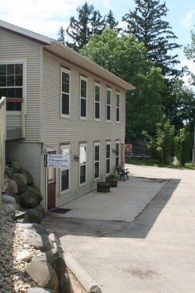 More Photos Of 213 N Main St, Poynette Storefront Retail Office For Sale