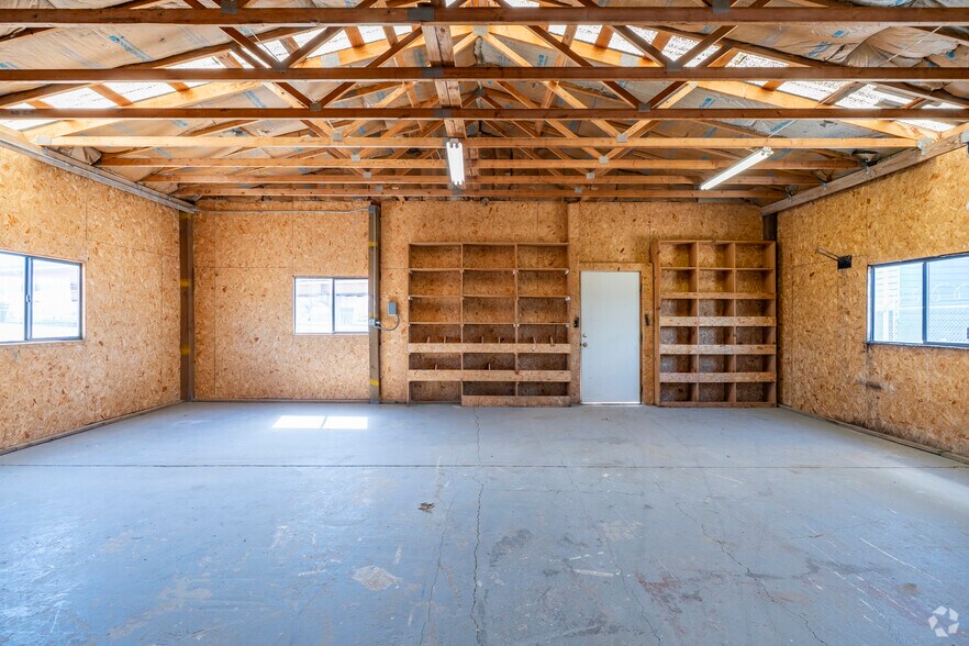 More Photos Of 600 Industrial Way, Lovelock Warehouse For Sale