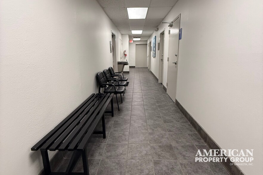 More Photos Of 201 4th Ave, Bradenton Medical For Sale