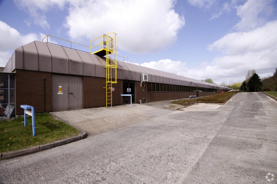 More Photos Of Castlegate Business Park, Caldicot Research And Development For Lease