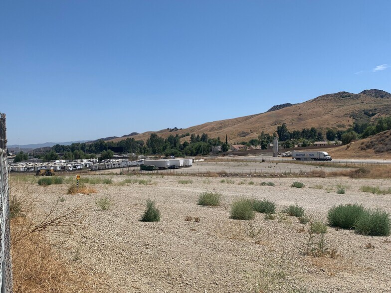 Primary Photo Of 32300 Castaic Rd, Castaic Land For Sale