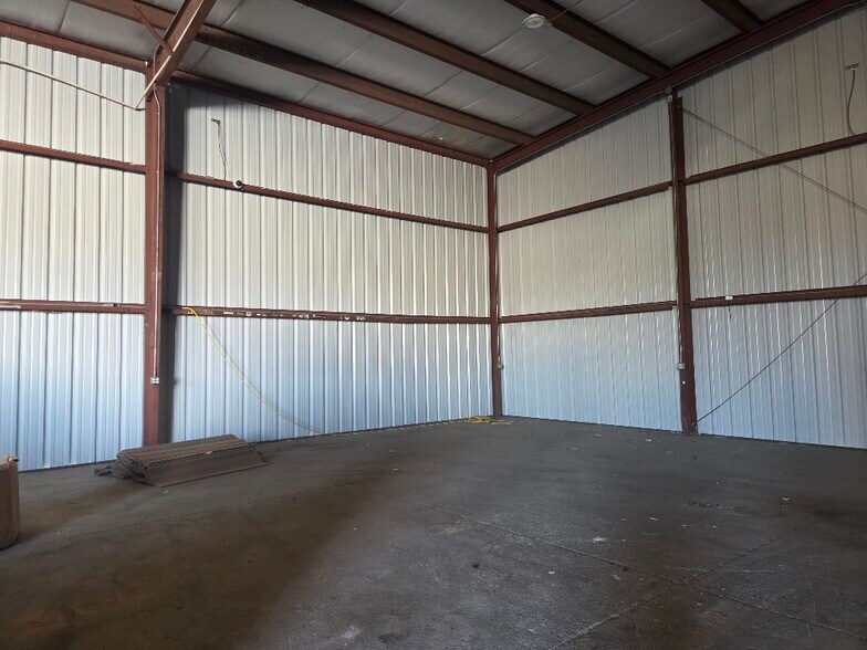 More Photos Of 148 Main St, Valley Springs Industrial For Lease