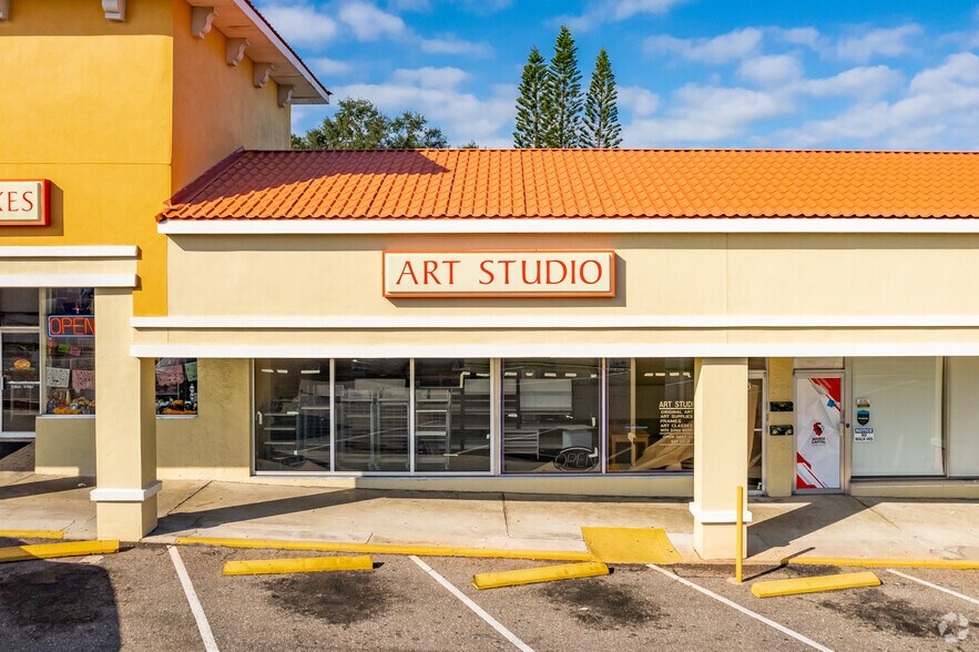 More Photos Of 1224-1260 S Highland Ave, Clearwater General Retail For Lease