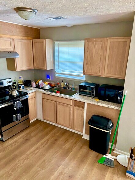 More Photos Of 340 Paris St, Athens Apartments For Sale