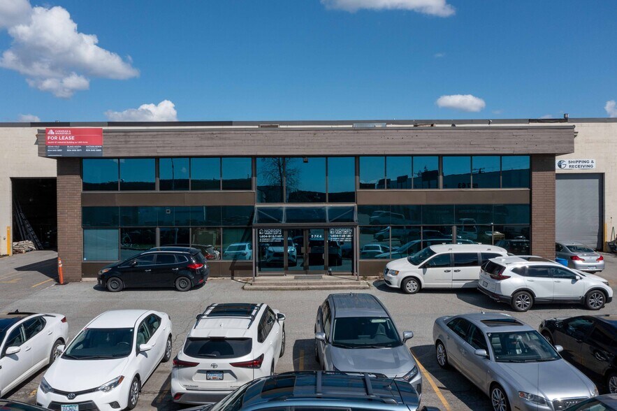 More Photos Of 5744 198 St, Langley Warehouse For Lease