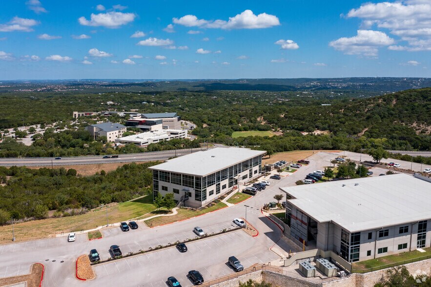 More Photos Of 9225 Bee Caves Rd, Austin Office For Lease