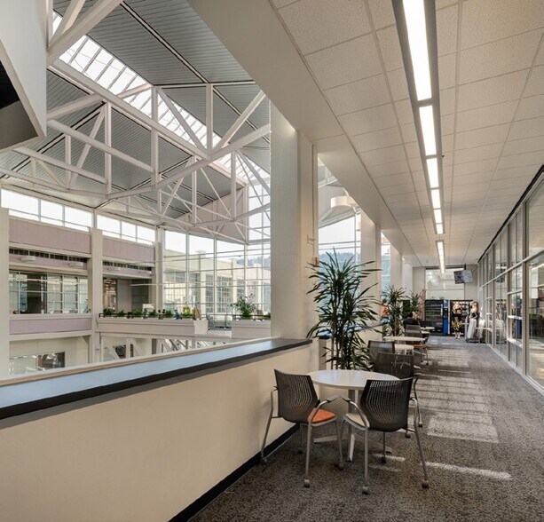 More Photos Of 2701 NW Vaughn St, Portland Office For Lease