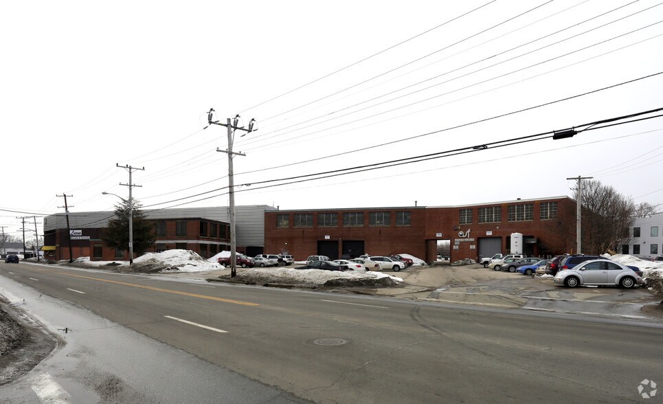 More Photos Of 1515 Elmwood Ave, Cranston Manufacturing For Lease