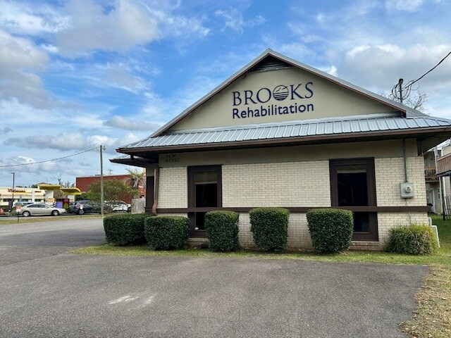 More Photos Of 45390 Green Ave, Callahan Office For Sale