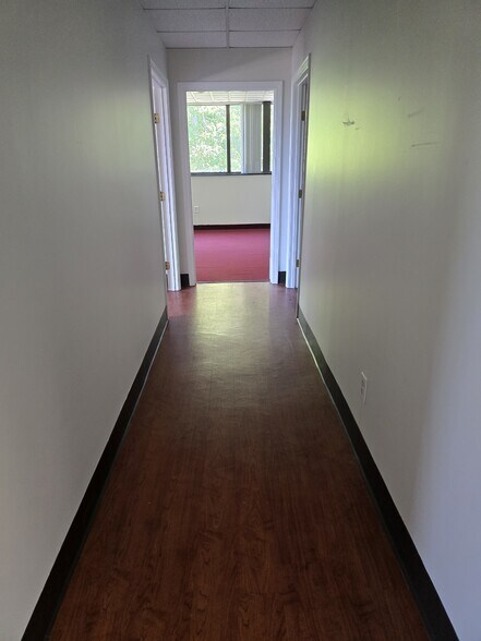 More Photos Of 201 Great Rd, Acton Office For Lease