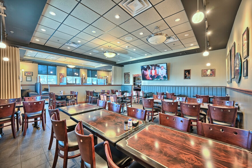 More Photos Of 589 Salem Rd, Etters Restaurant For Lease