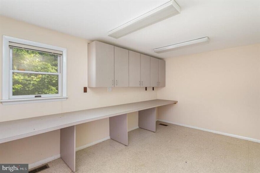More Photos Of 1041 Baltimore Blvd, Westminster Medical For Sale