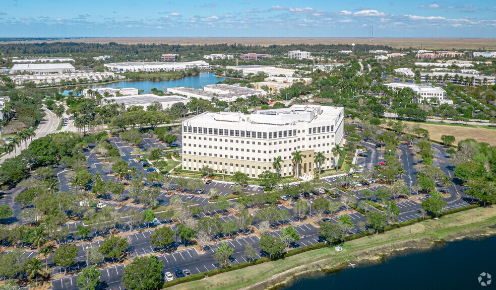 More Photos Of 1000 Sawgrass Corporate Pkwy, Sunrise Office For Lease