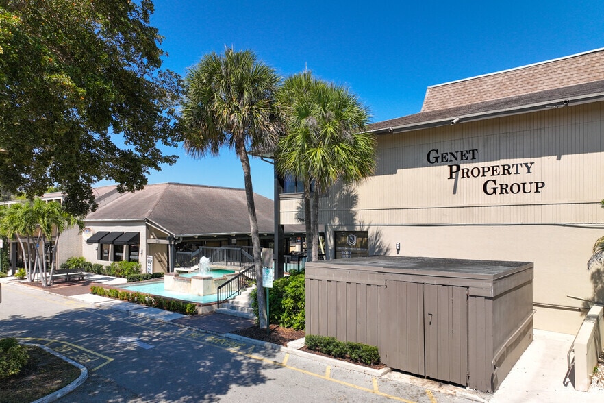 More Photos Of 7041-7111 W Commercial Blvd, Tamarac Unknown For Lease