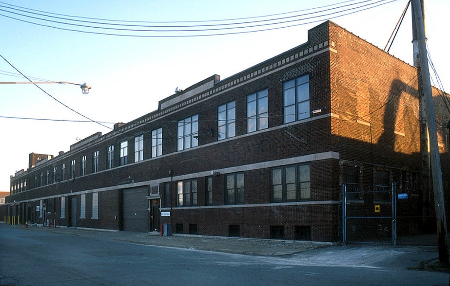 More Photos Of 5105-5151 Loraine St, Detroit Warehouse For Sale