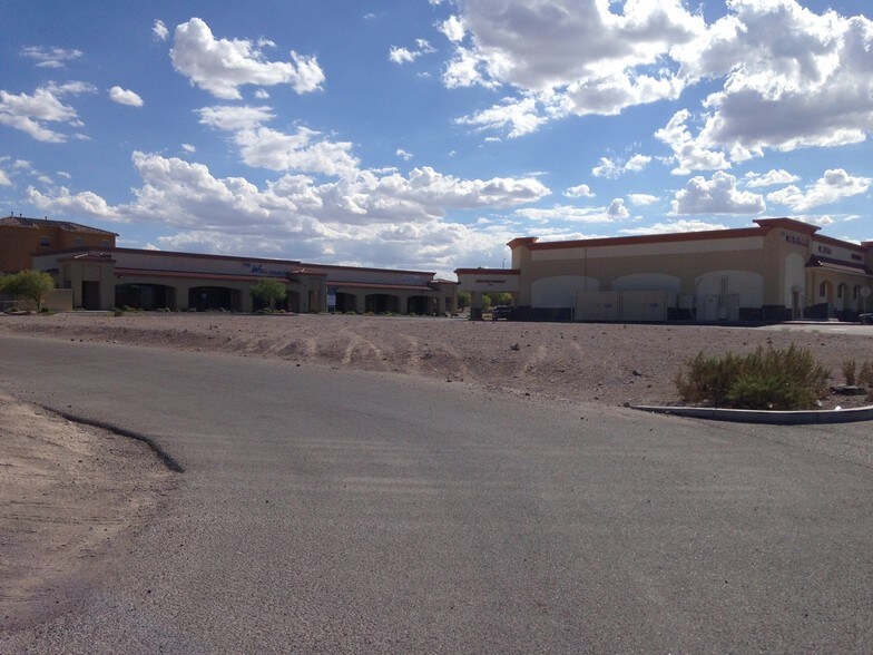 More Photos Of 1410 E Lake Mead Pky, Henderson Storefront For Lease