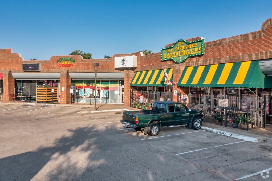 More Photos Of 12101 Greenville Ave, Dallas Unknown For Lease