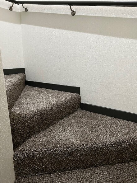 More Photos Of 615 Iron Ave SW, Albuquerque Apartments For Sale