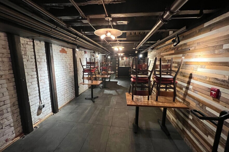 More Photos Of 1224 Randolph Rd, Detroit Restaurant For Lease