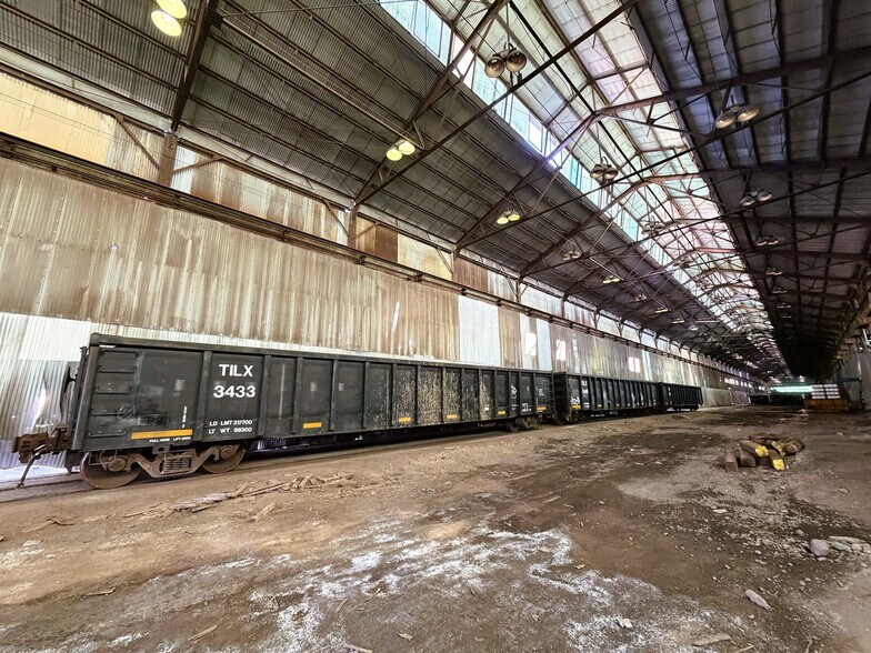 More Photos Of 75 Nichol Ave, McKees Rocks Manufacturing For Sale
