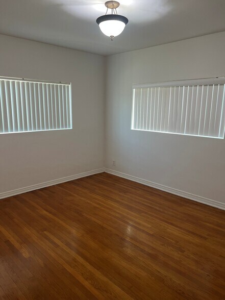 More Photos Of 341 N Kaweah Ave, Exeter Office For Lease