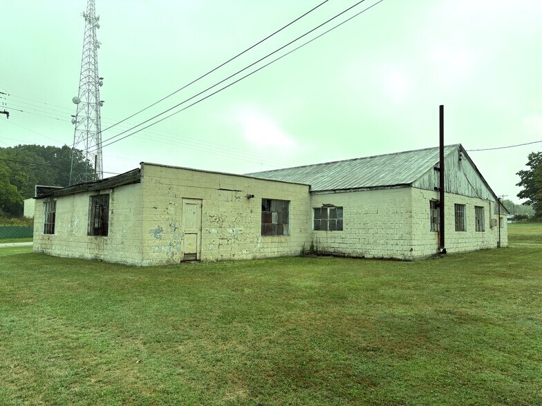 More Photos Of 17162 Shreve Run Rd, Pleasantville Manufacturing For Sale