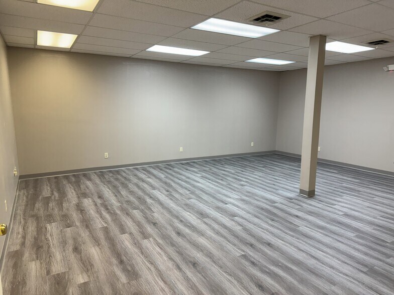 More Photos Of 209 Cherokee St, Kingsport Loft Creative Space For Lease