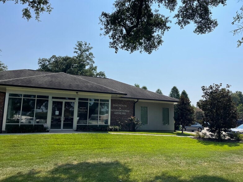 More Photos Of 15475 Airline Hwy, Baton Rouge Medical For Lease