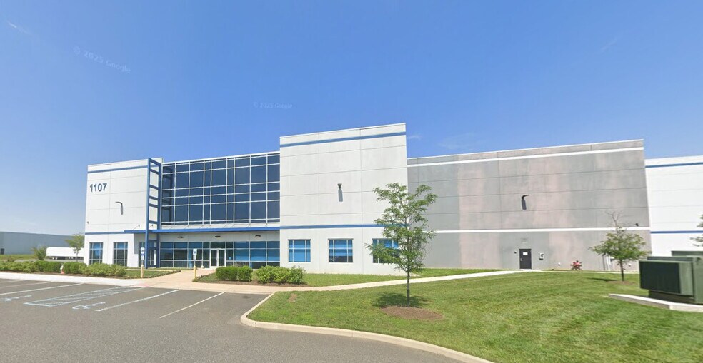 More Photos Of 85 Stults Rd, Dayton Distribution For Lease