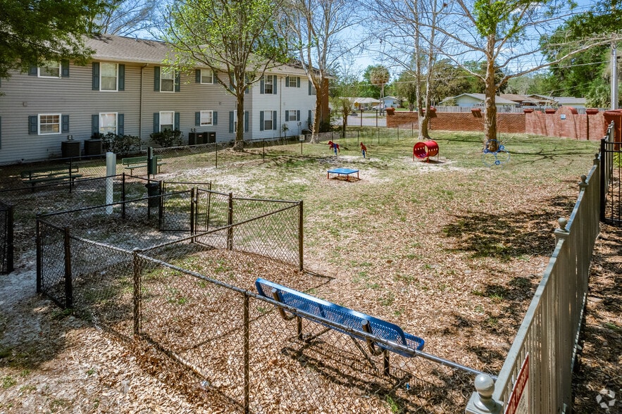 More Photos Of 1421 SW 27th Ave, Ocala Apartments For Sale