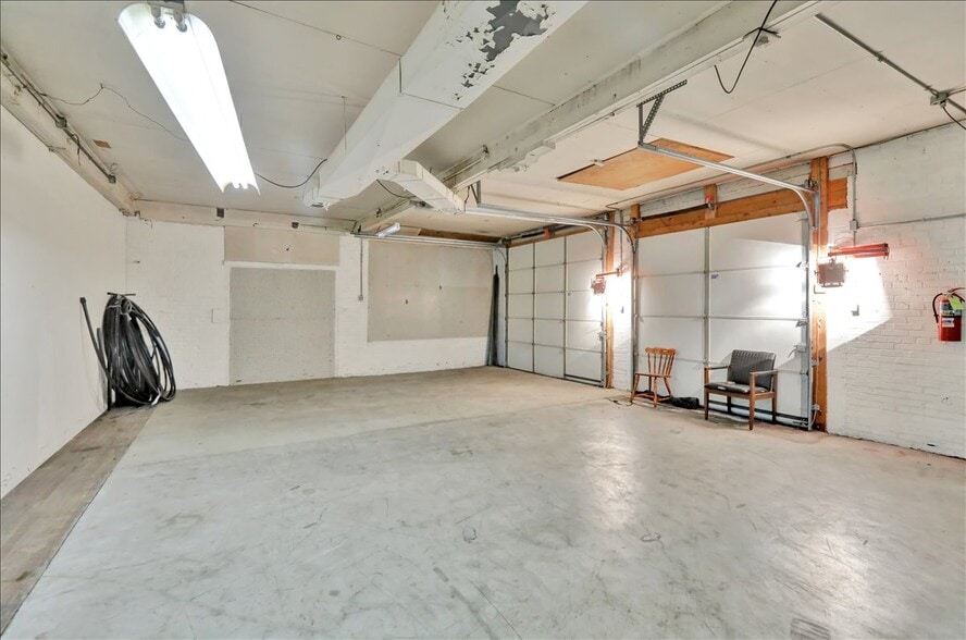 More Photos Of 345 N Main St, Bernville Industrial For Sale