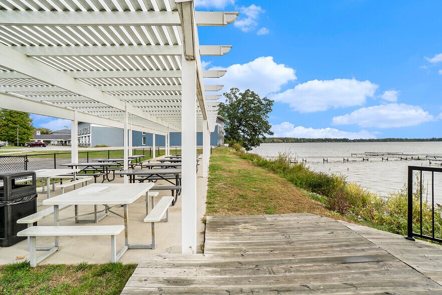 More Photos Of 6319 E M-115, Cadillac Hospitality For Sale