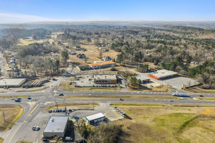More Photos Of 879 Highway 78, Sumiton Drugstore For Sale