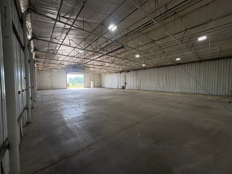 More Photos Of 249 Industrial Ave, Pioneer Industrial For Lease