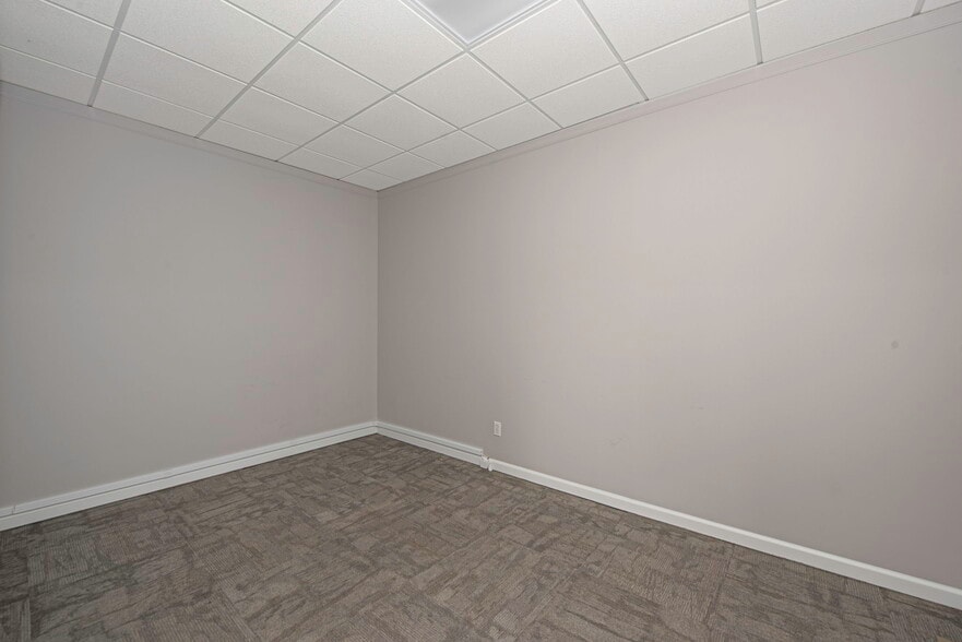 More Photos Of 1360 Montauk Hwy, Mastic Office For Lease
