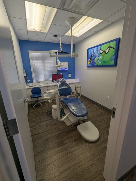 More Photos Of 5268-5294 Lyngate Ct, Burke Medical For Lease