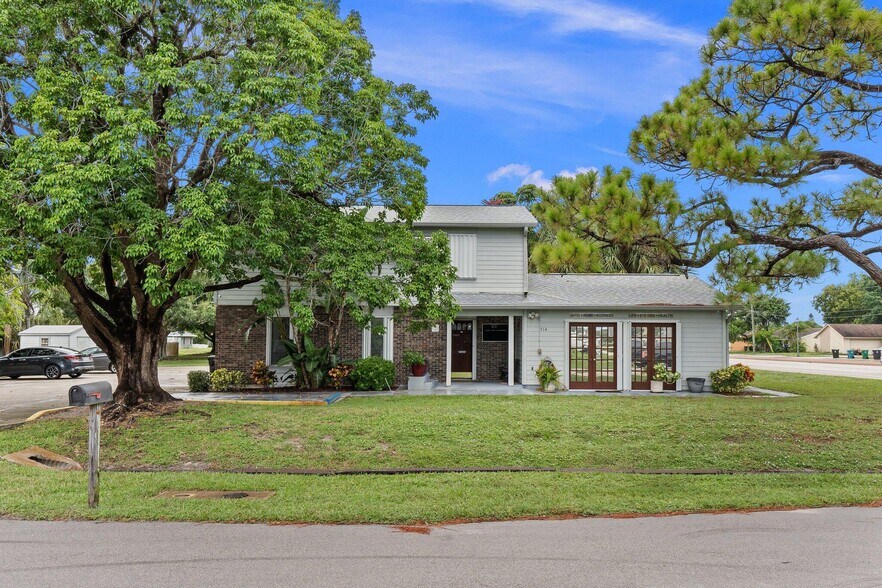 More Photos Of 1514 SE Port St Lucie Blvd, Port Saint Lucie Office Residential For Sale