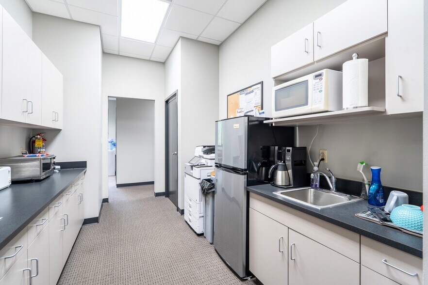 More Photos Of 78 S Main St, Glen Carbon Office For Lease