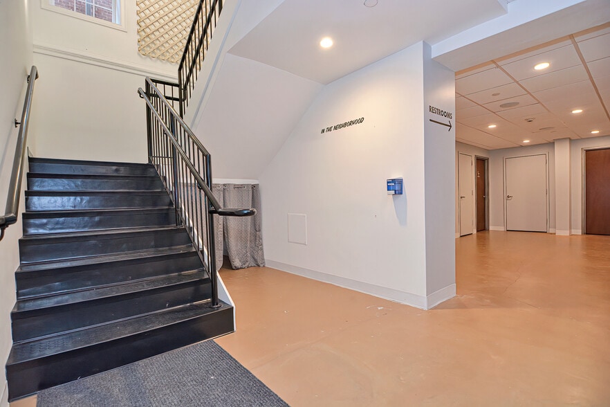 More Photos Of 24-28 High St, Medford Apartments For Lease