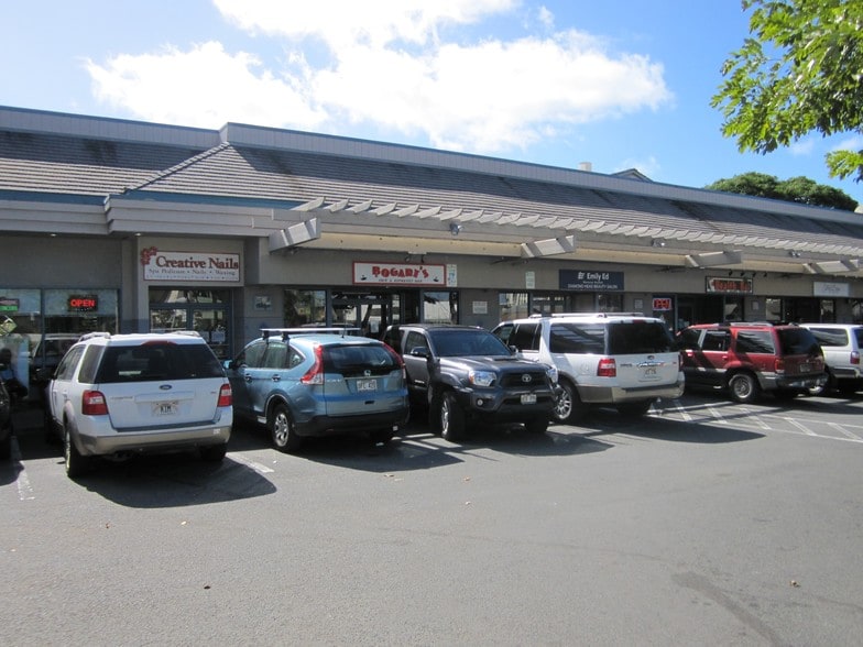 More Photos Of 3045 Monsarrat Ave, Honolulu Freestanding For Lease