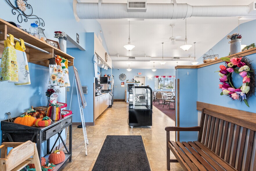 More Photos Of 816 Hwy 23/73, Princeton Restaurant For Sale