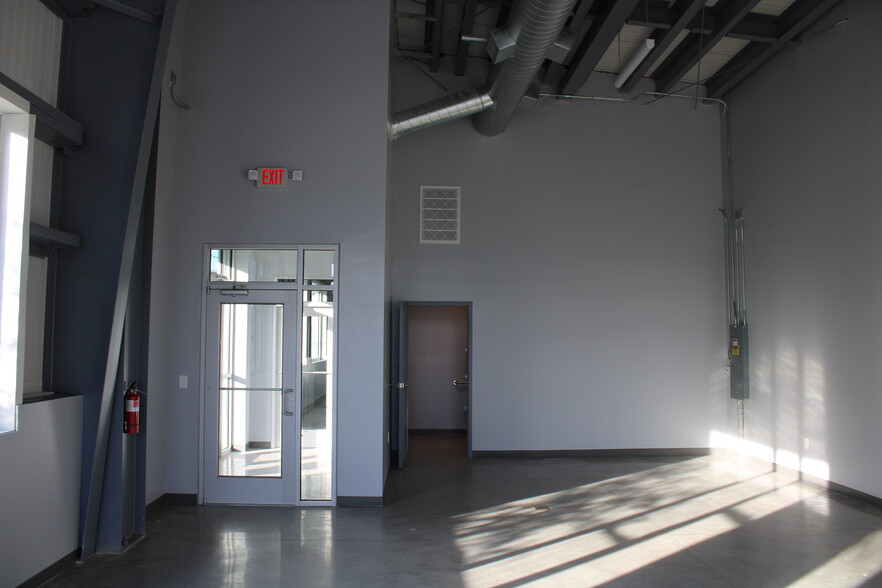 More Photos Of 4340 Spruill Ave, North Charleston Storefront Retail Office For Lease