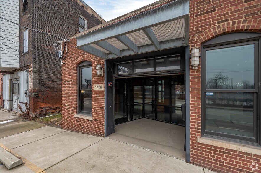 More Photos Of 1720 Columbus Rd, Cleveland Office Residential For Sale