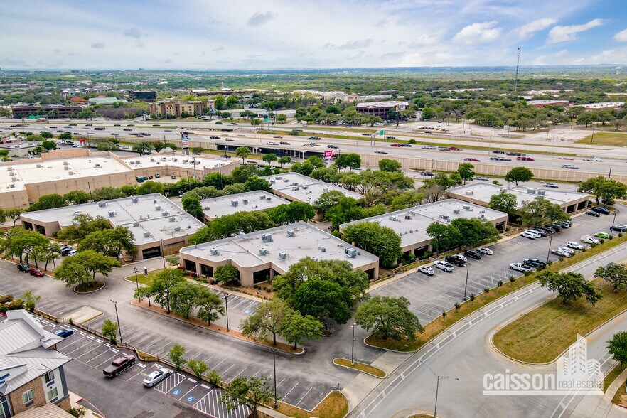 More Photos Of 11815 W IH-10, San Antonio Unknown For Lease
