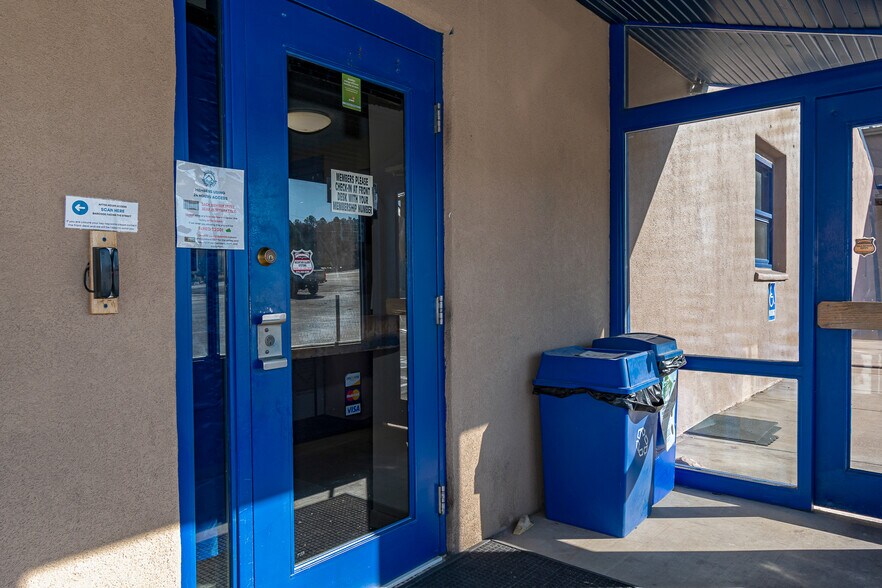 More Photos Of 415 Wingfield St, Ruidoso Health Club For Sale