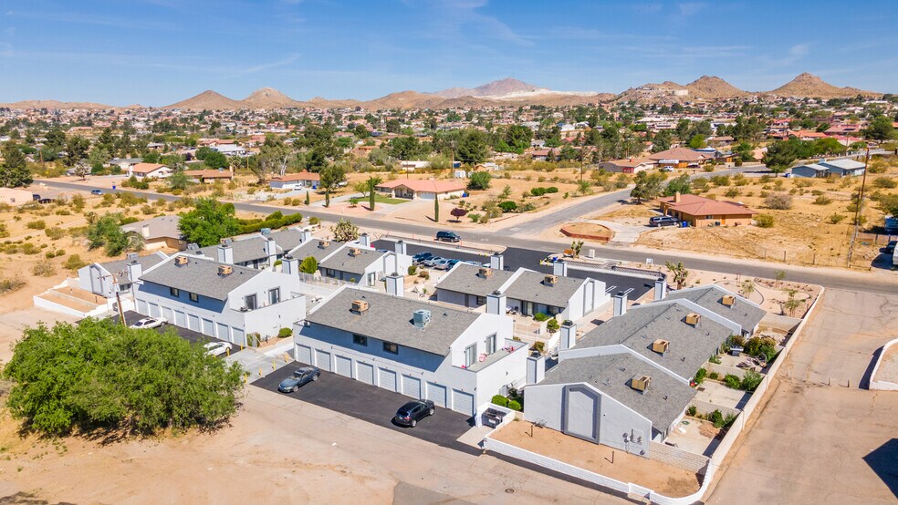 More Photos Of 19087 Allegheny Rd, Apple Valley Apartments For Sale