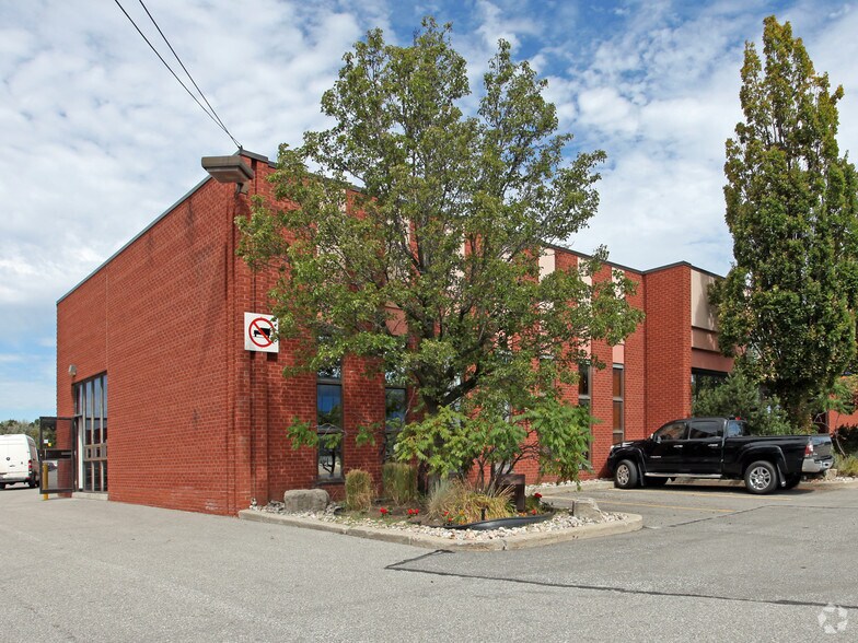 More Photos Of 140 Milner Ave, Toronto Warehouse For Lease