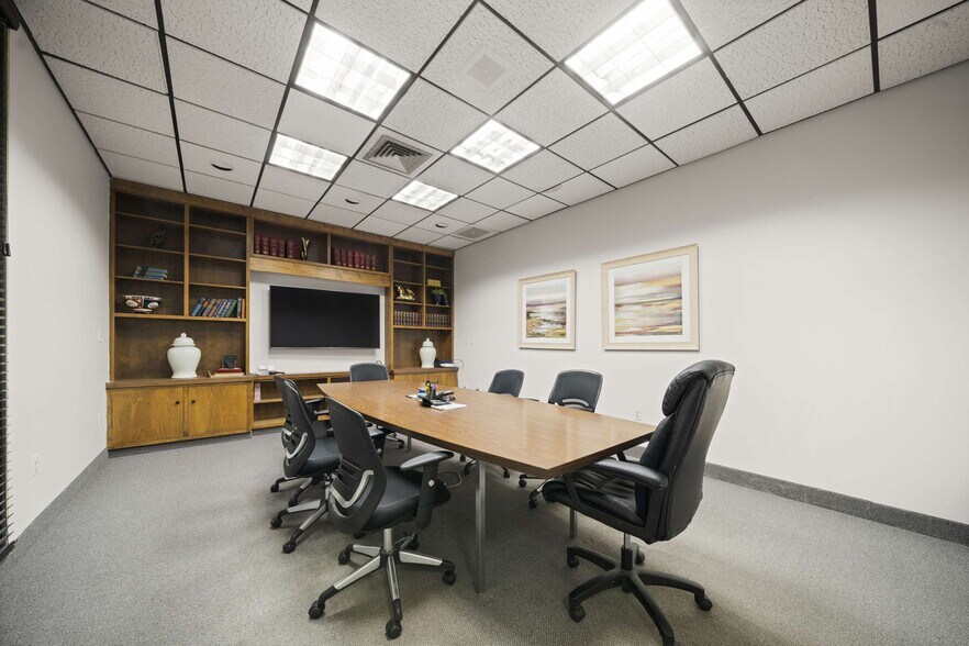 More Photos Of 103 Phoenix Ave, Enfield Medical For Lease