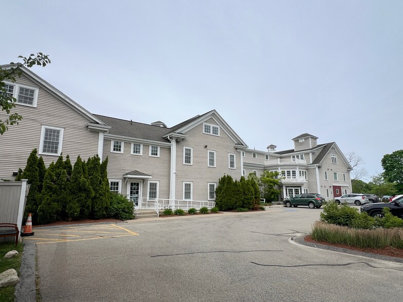 More Photos Of 10 New Driftway, Scituate Medical For Lease